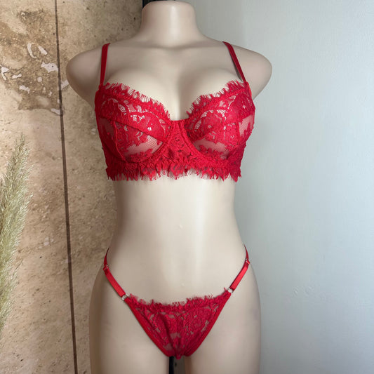 Conjunto rojo Dane, desde
