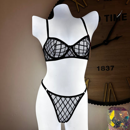 Conjunto Lexis negro, desde
