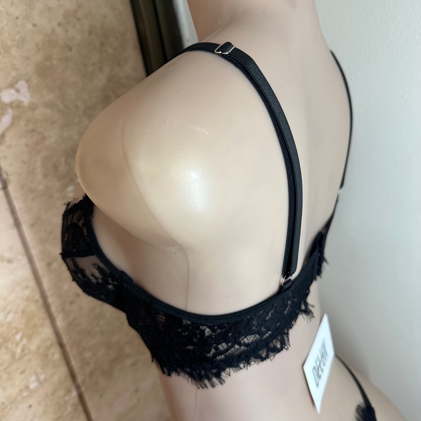 Conjunto negro Dane, desde