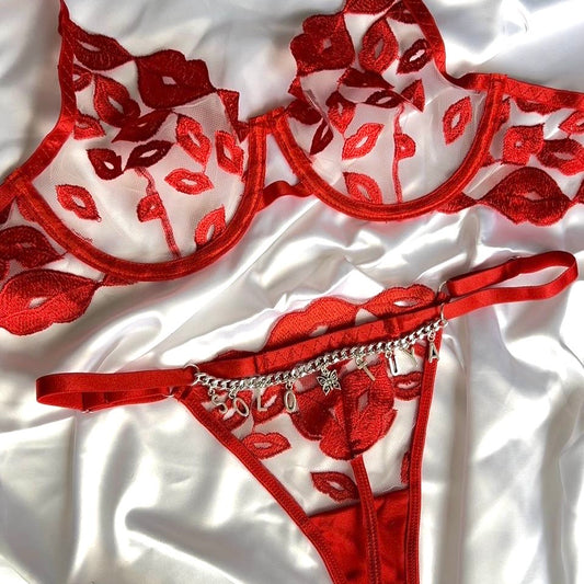 Conjunto Kiss, personalizado desde